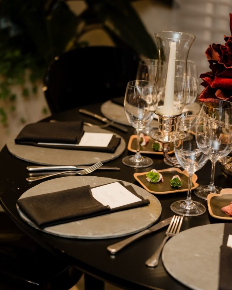 Lanches Sofisticados para Reuniões Empresariais em BH: Praticidade, Sabor e Elegância by Buffet Célia Soutto